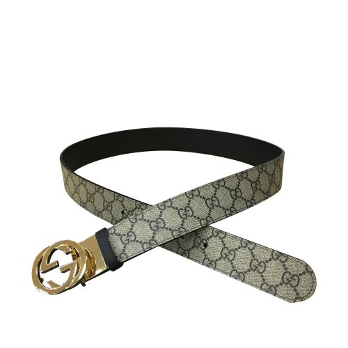 Gucci Reversible GG Supreme belt 473030